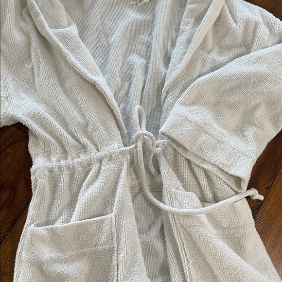 Vintage Victoria Secret Country white hooded spa shower robe sz  M/L 100% cotton - Picture 4 of 12